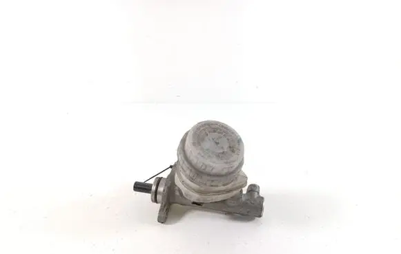 Mitsubishi L200 Master brake cylinder