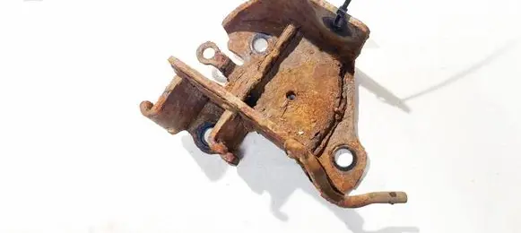 Nissan Note (E11) Bracket in trunk/boot 