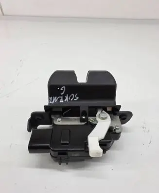 KIA Sorento Tailgate/trunk/boot lock/catch/latch