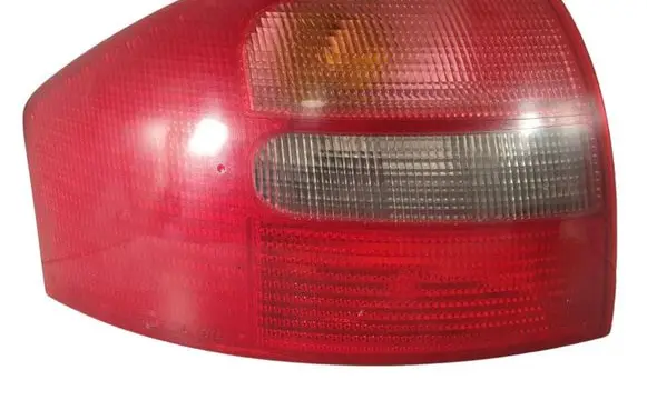 Audi A6 S6 C4 4A Rear/tail lights 4B5945095