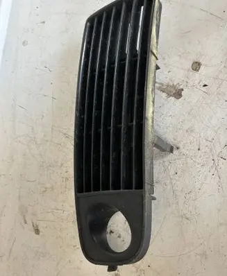Audi A6 S6 C5 4B Front bumper lower grill 4b0807682h