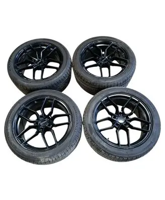 Tesla Model S R19 alloy rim