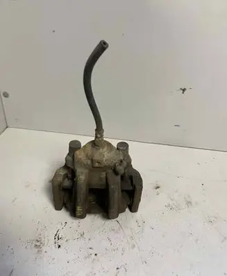 BMW 3 F30 F35 F31 Rear brake caliper W09082 1271