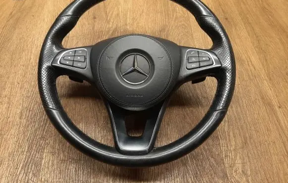 Mercedes-Benz GLS X166 Steering wheel A0004607503