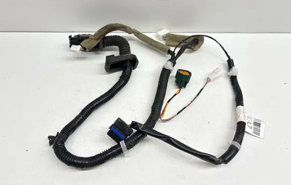 Nissan Juke I F15 Front door wiring loom 241241KA1A 7331802 16MAV13