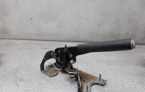 Peugeot 1007 Handbrake/parking brake lever assembly