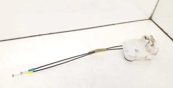 Mitsubishi ASX Front door lock