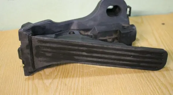 Volkswagen Touran I Accelerator throttle pedal 1T2721503F