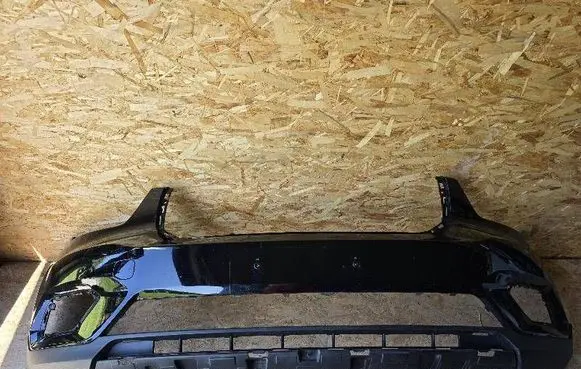 Volvo XC40 Front bumper 31449359