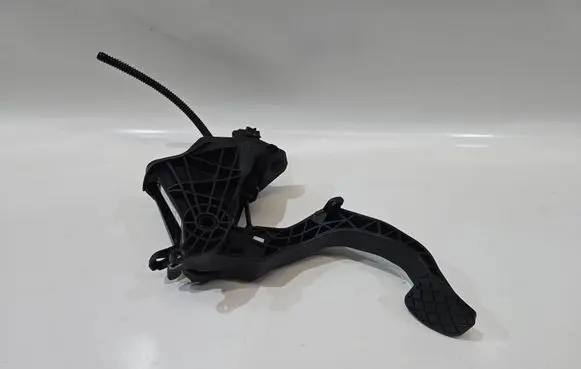 Audi A1 Clutch pedal 6R1721059AB