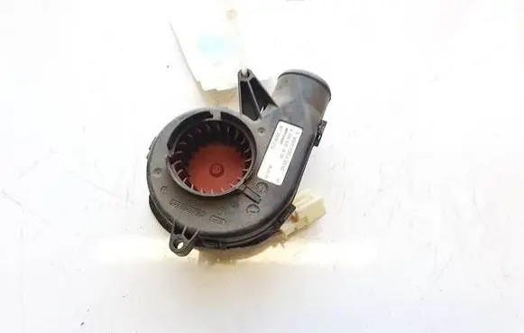 Mercedes-Benz C AMG W204 Engine control unit/module fan 2048300808 9972506012