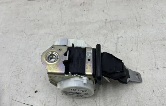 Ford C-MAX II Middle seatbelt (rear) AM51R611B68BE