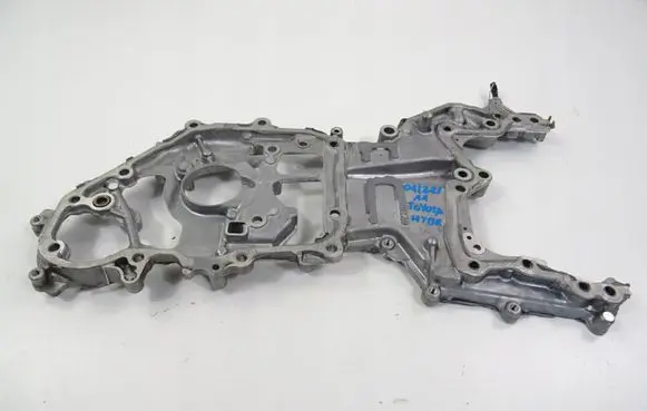 Toyota RAV 4 (XA40) Timing chain cover 
