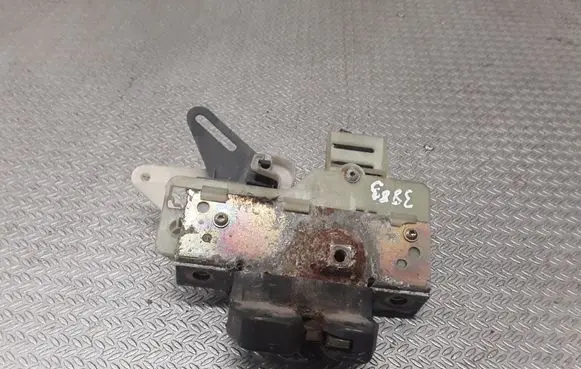 Volvo V70 Tailgate/trunk/boot lock/catch/latch