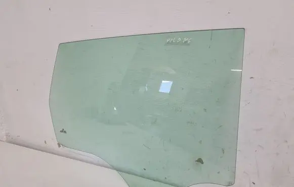 Volkswagen Polo Rear door window glass