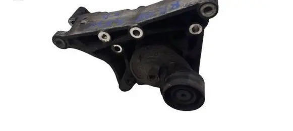 Land Rover Range Rover Sport L320 Engine mounting bracket