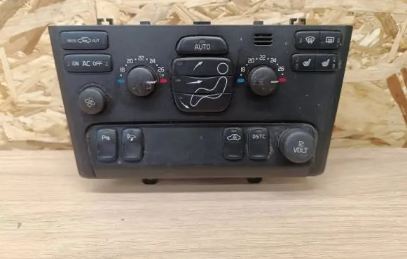 Volvo XC90 Climate control unit 0940223