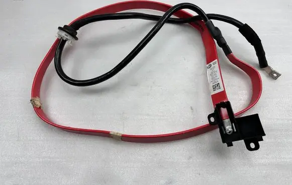 Positive cable (battery)