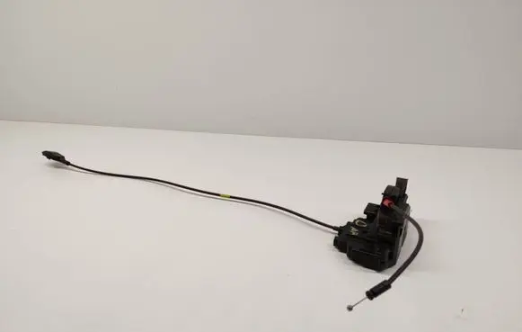 Mercedes-Benz Citan W415 Front door lock 8200497604