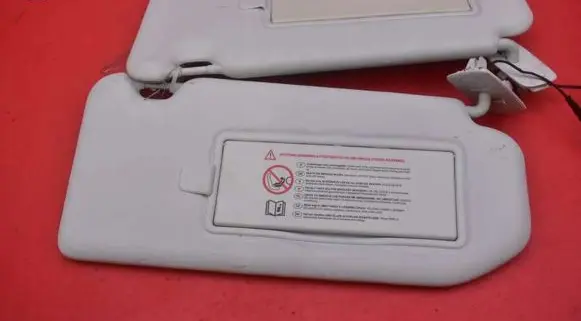 Sun visor