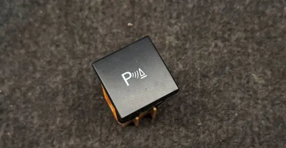 Volkswagen Jetta VI Parking (PDC) sensor switch 1K0927122A