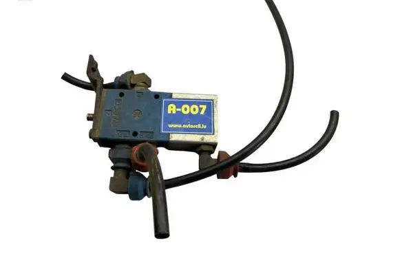 Iveco Daily 35.8 - 9 Turbo solenoid valve 5631129110