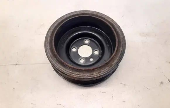 Volkswagen Tiguan Crankshaft pulley 038105243M