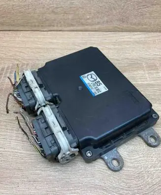 Mazda 3 I Engine control unit/module ECU LFR518881C E6T56571H2 WithPlug