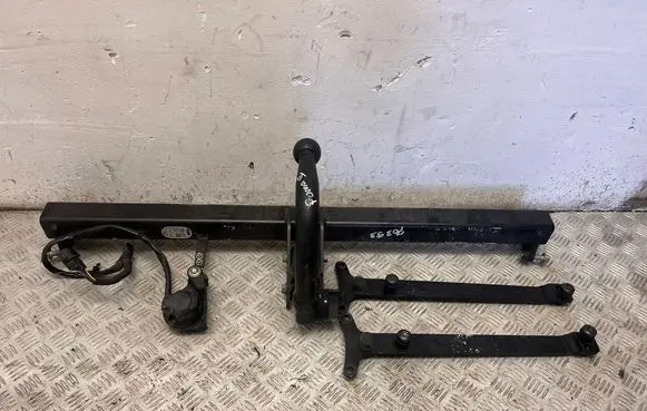 Ford Puma Trunk lid opening control unit 
