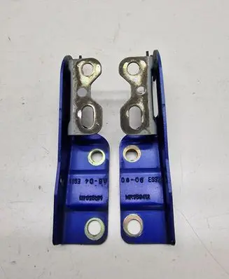 Mitsubishi Colt Engine bonnet/hood hinges MR959411 MR959412