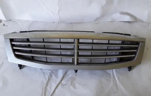 SsangYong Rexton Front bumper upper radiator grill 7946008000 7946308000