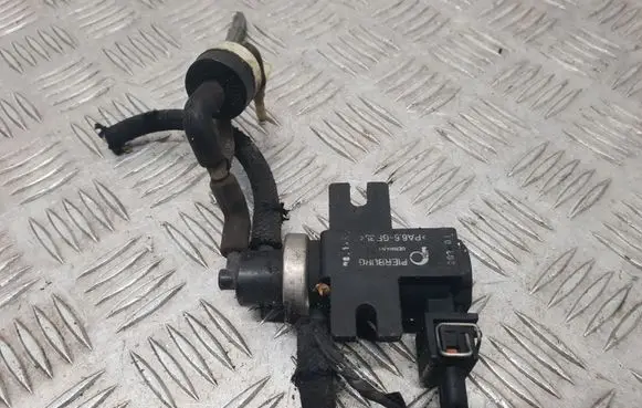 Seat Alhambra (Mk1) Turbo solenoid valve 1H0906627