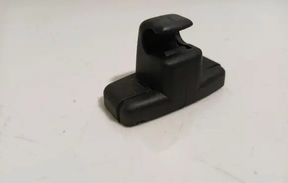 BMW X5 E53 Sun visor clip/hook/bracket 