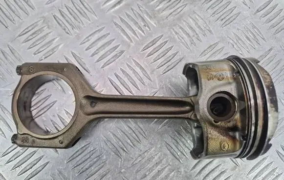 BMW 7 F01 F02 F03 F04 Piston with connecting rod 8497B 7676703