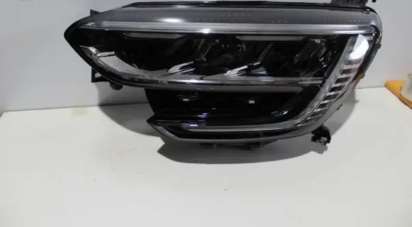 Renault Megane IV Headlight/headlamp 260602024R