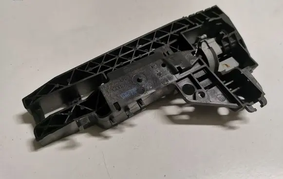 Front door exterior handle/bracket