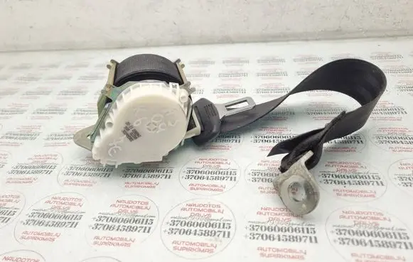 Audi A3 S3 8P Rear seatbelt 