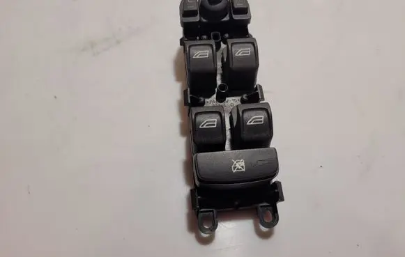Volvo V70 Electric window control switch 30773269