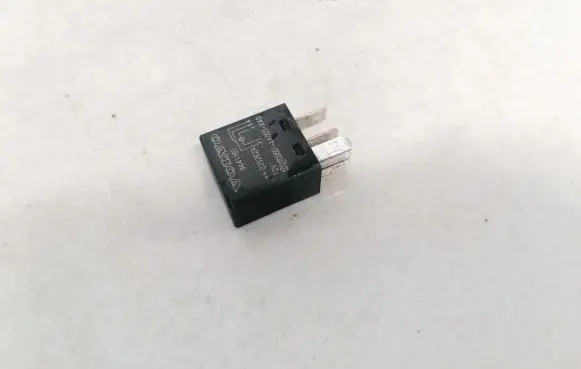 Volvo XC90 Other relay 9441161 025262a