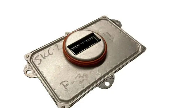 Headlight ballast module Xenon