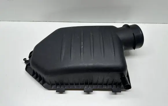 Dodge Charger Air filter box cover 511557 511556 4861743AD