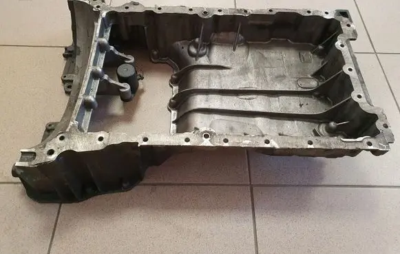 Mercedes-Benz E W212 Oil sump A6420142602 6420142602
