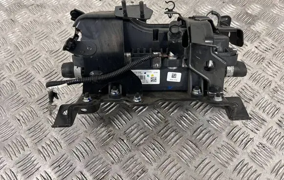 Toyota Mirai Coolant heater 013790060