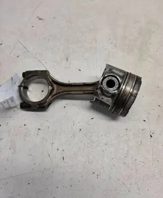Lexus IS 220D-250-350 Piston with connecting rod 1234
