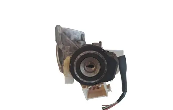 Toyota Auris 150 Ignition lock 450200204