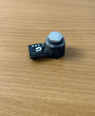 Renault Trafic III (X82) Parking PDC sensor 284429973R 2311151936