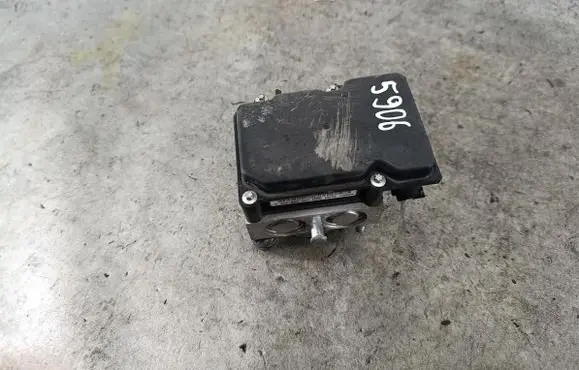 Renault Clio III ABS Pump 8200747140