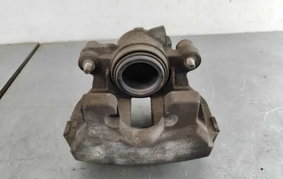 Volvo XC90 Front brake caliper 31665741