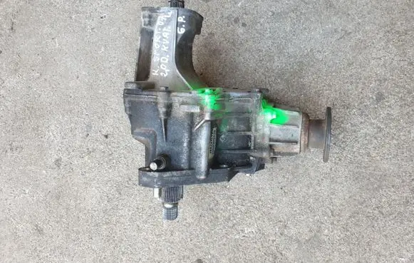 KIA Sportage Gearbox transfer box case Y060300379