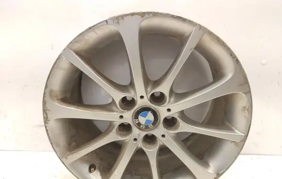 R17 alloy rim